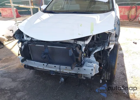 2018 Toyota Rav4 Xle из США, поврежденный, VIN JTMWFREV5JJ741922